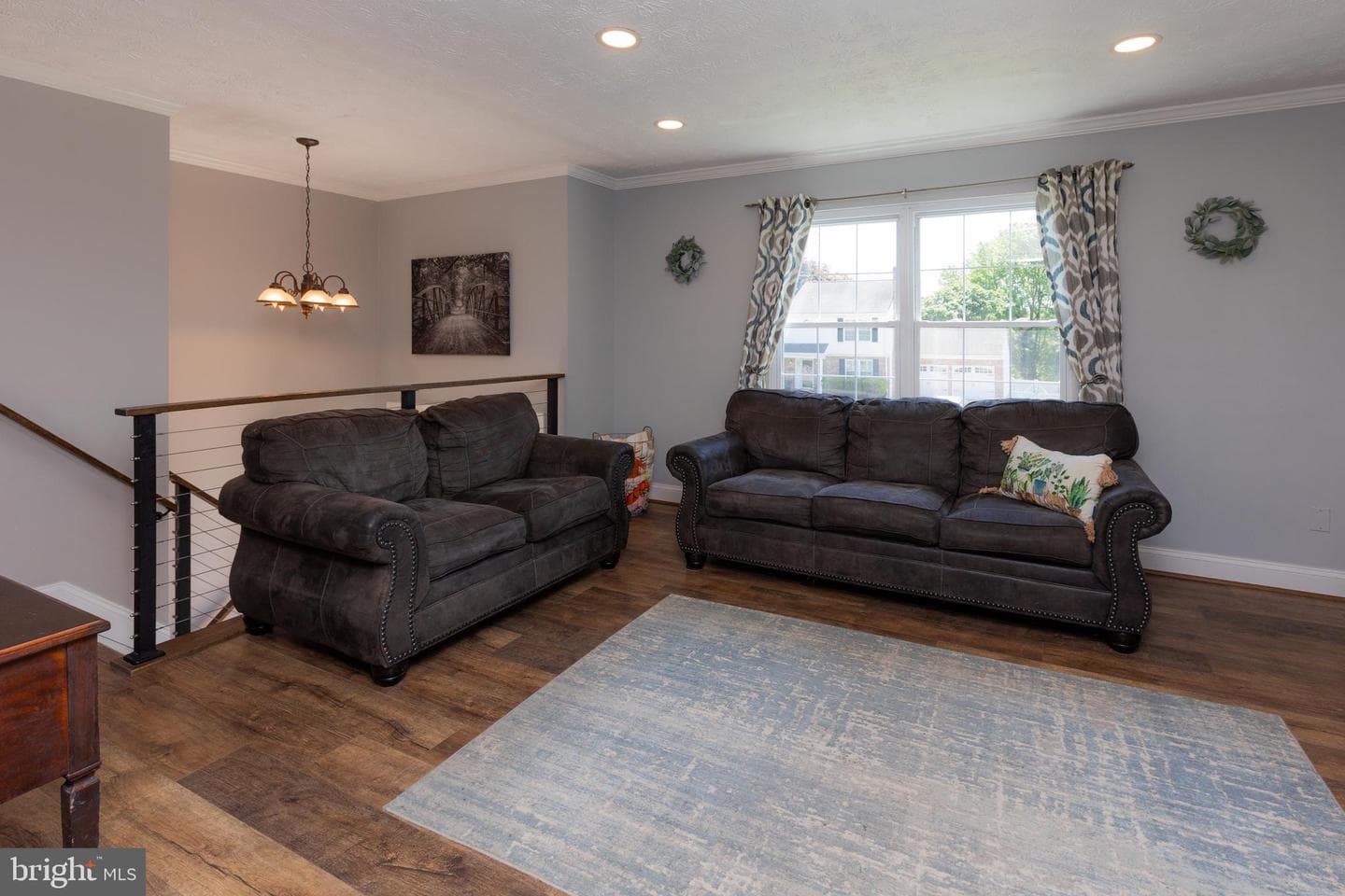 718 High Plain Drive photo 6