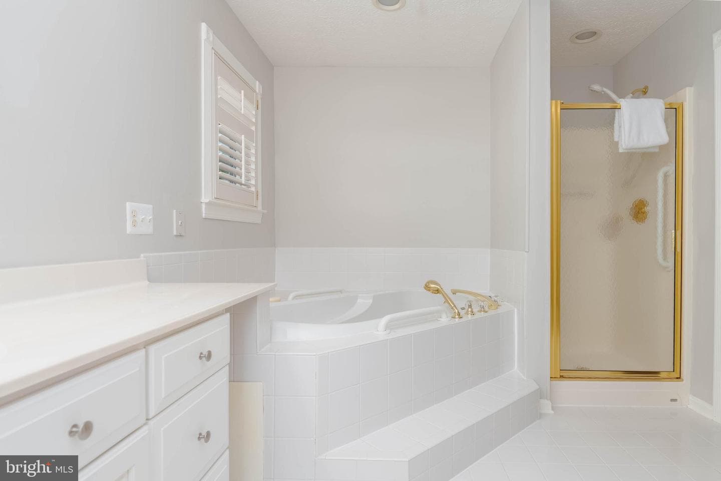 729 Rosecroft Court photo 35