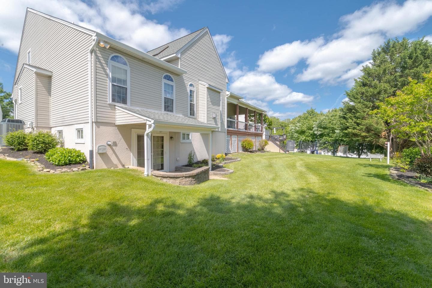 729 Rosecroft Court photo 69