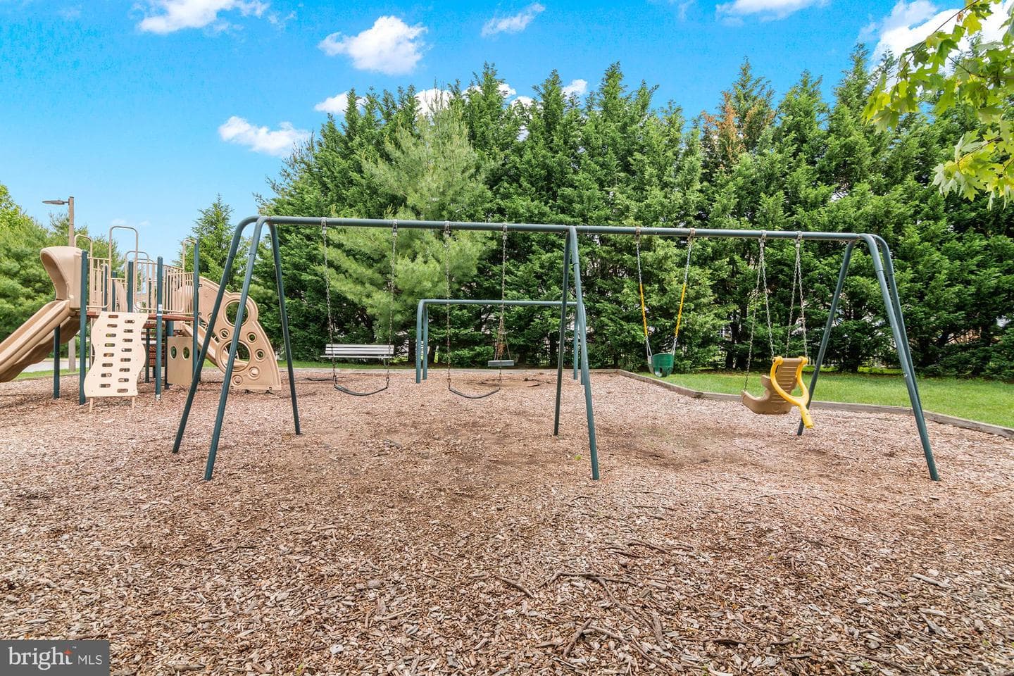 1604 Martha Court #404 photo 30