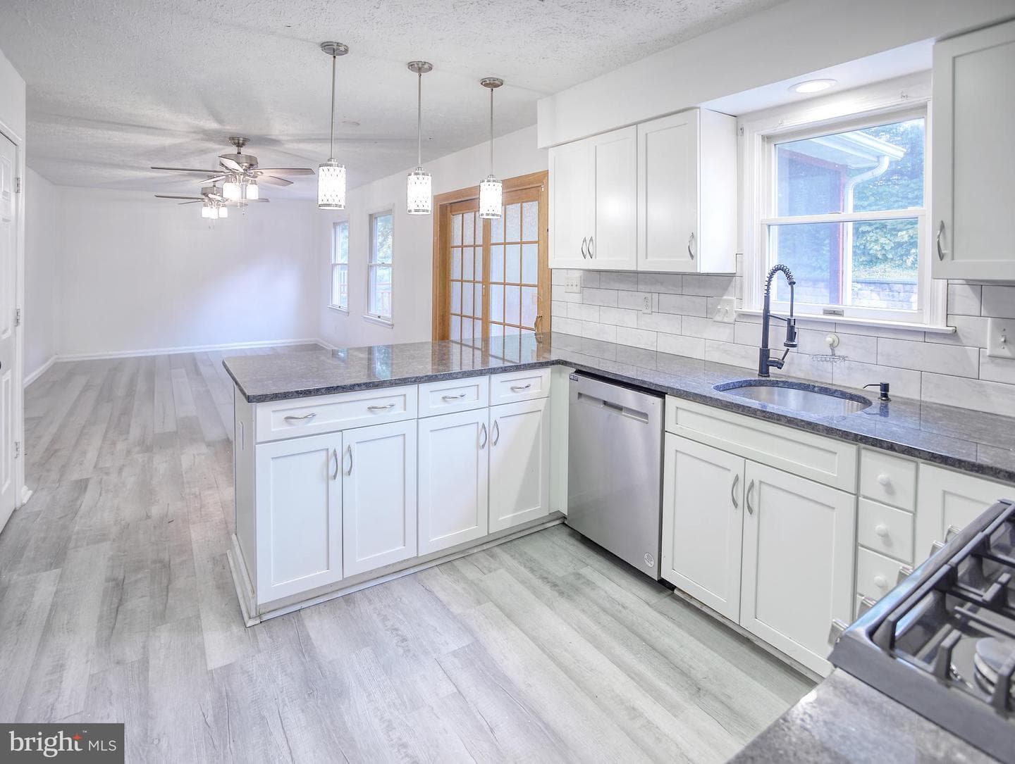 210 Mallard Court photo 12