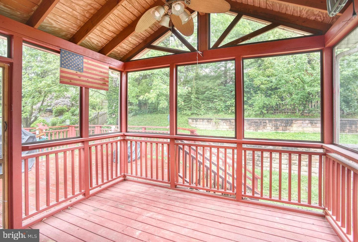 210 Mallard Court photo 19