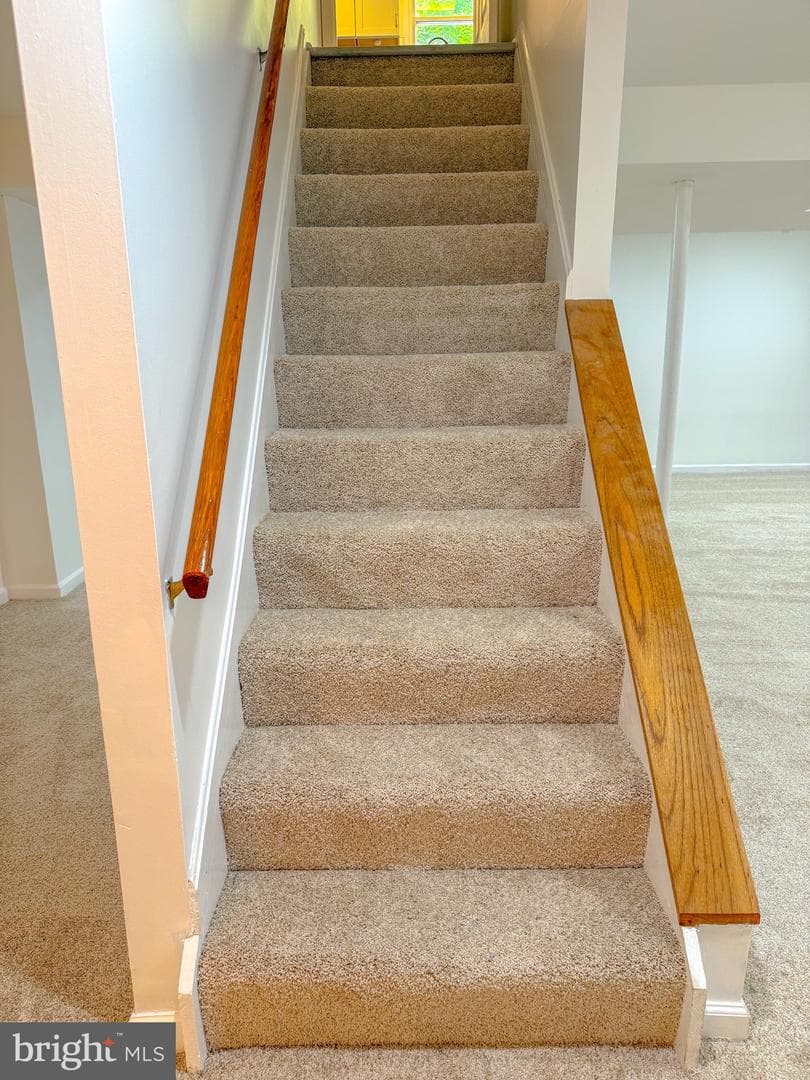 210 Mallard Court photo 29