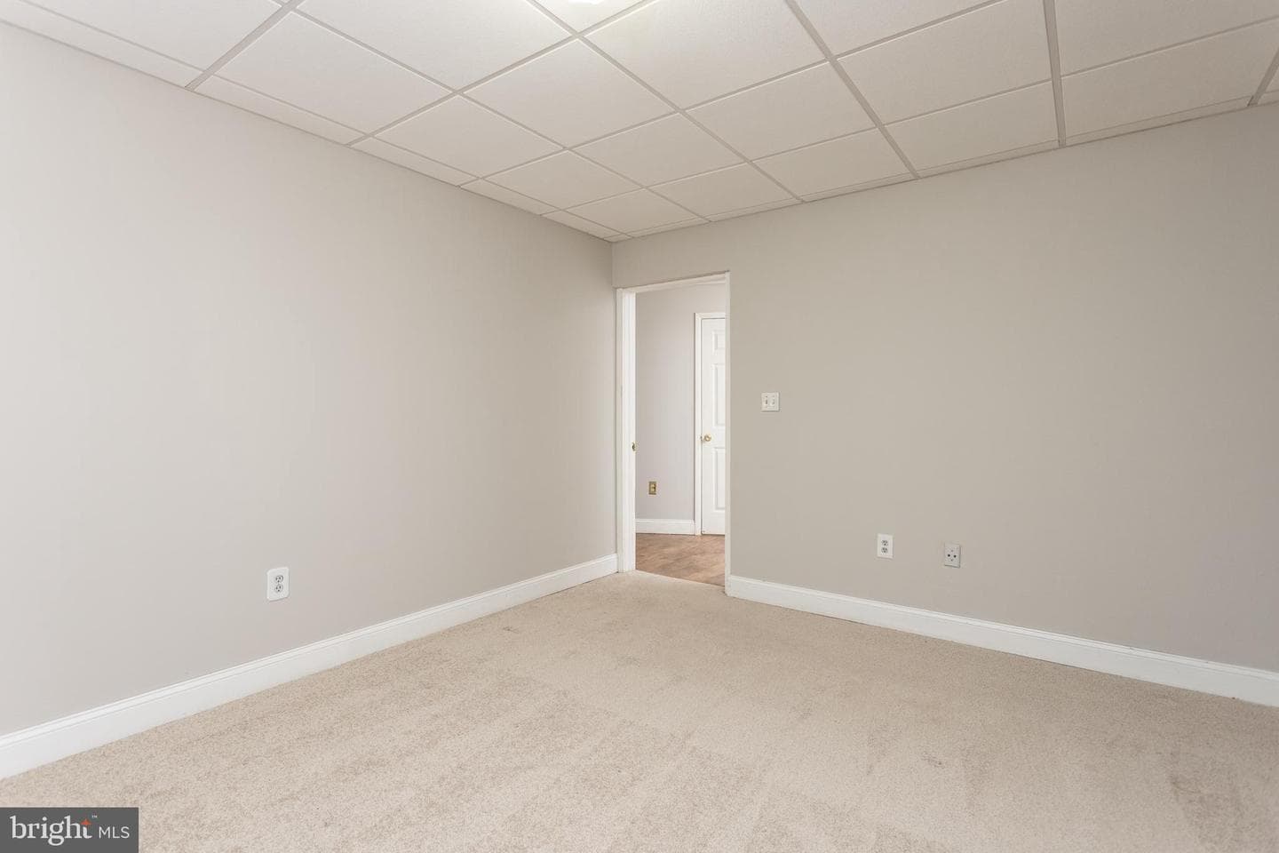 1738 Shanwick Road photo 27