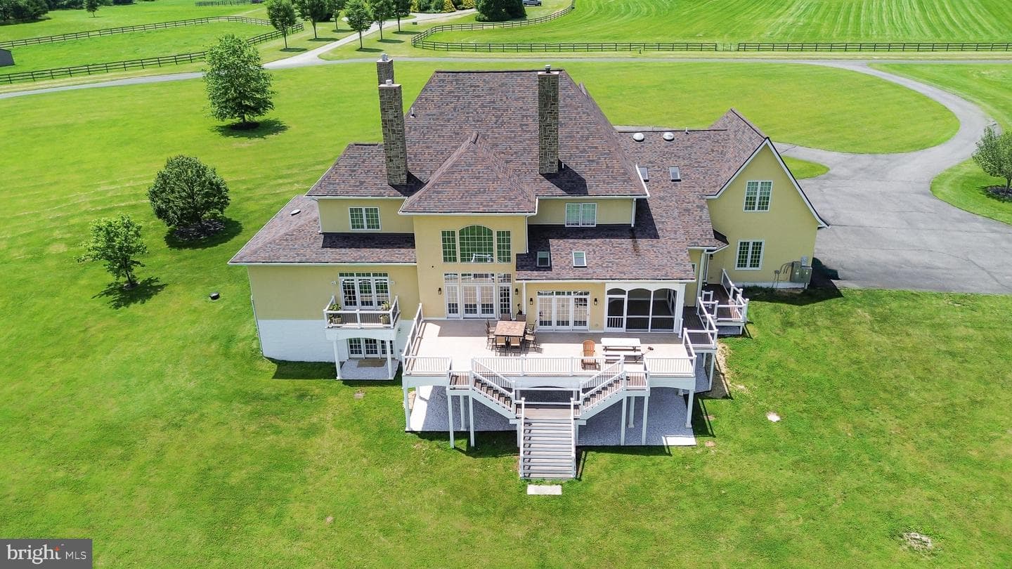2780 Harford Road photo 4