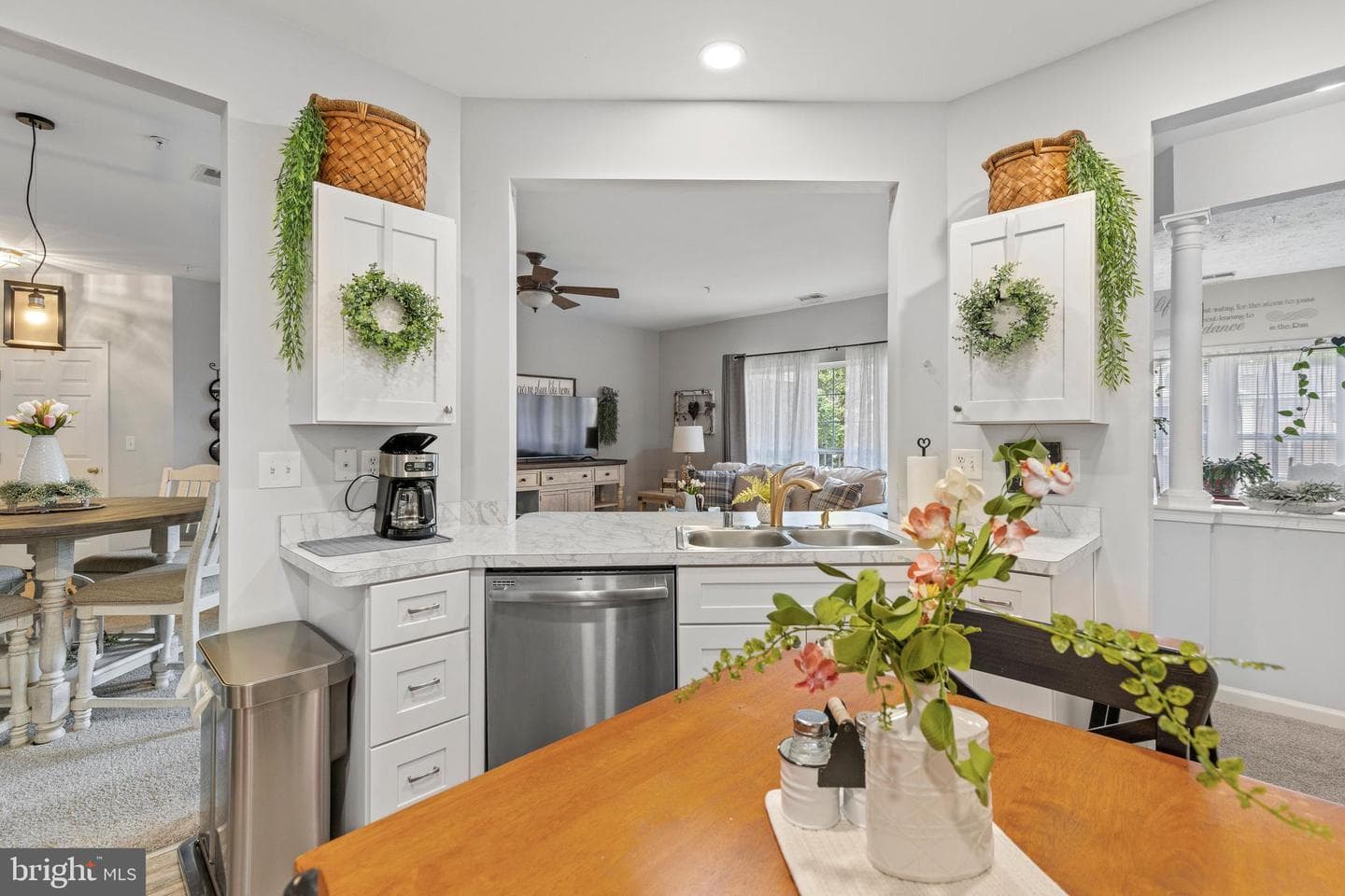 105 Sunshine Court #g photo 16