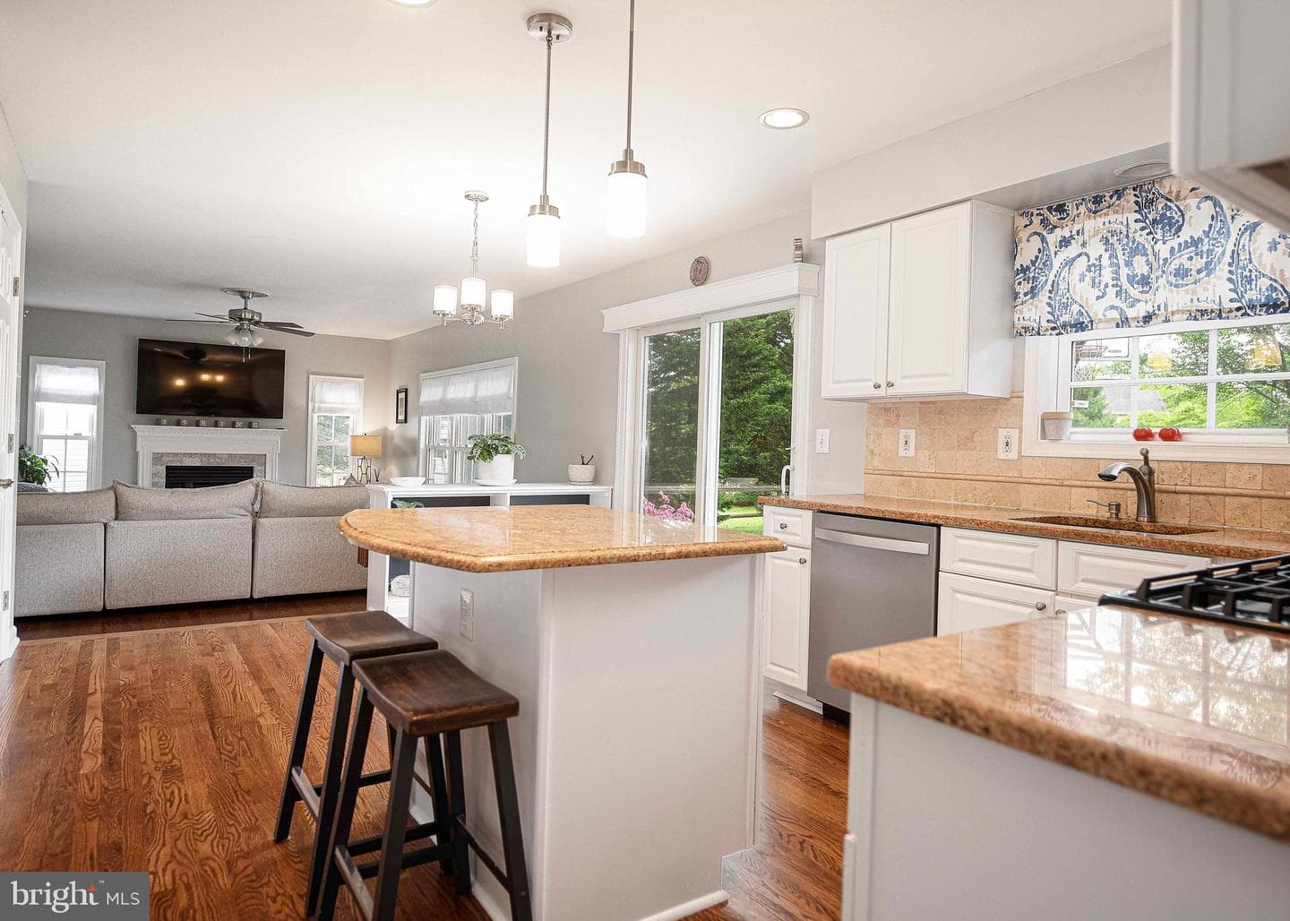 311 Cherry Tree Court photo 11