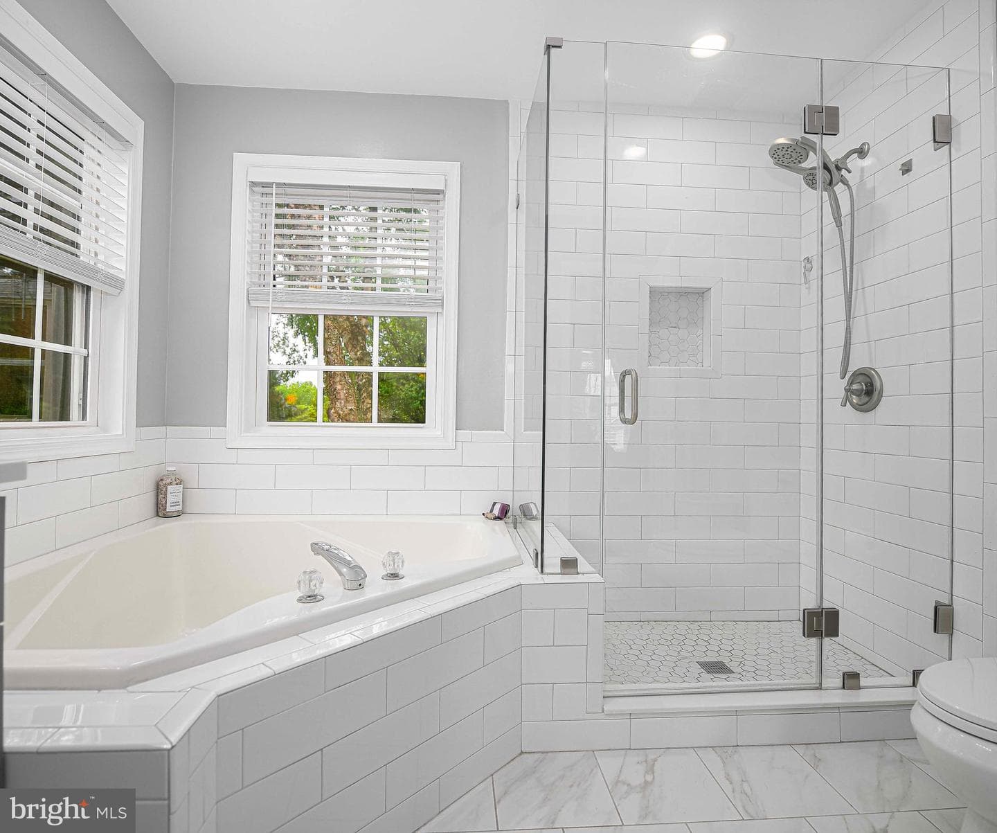 311 Cherry Tree Court photo 24
