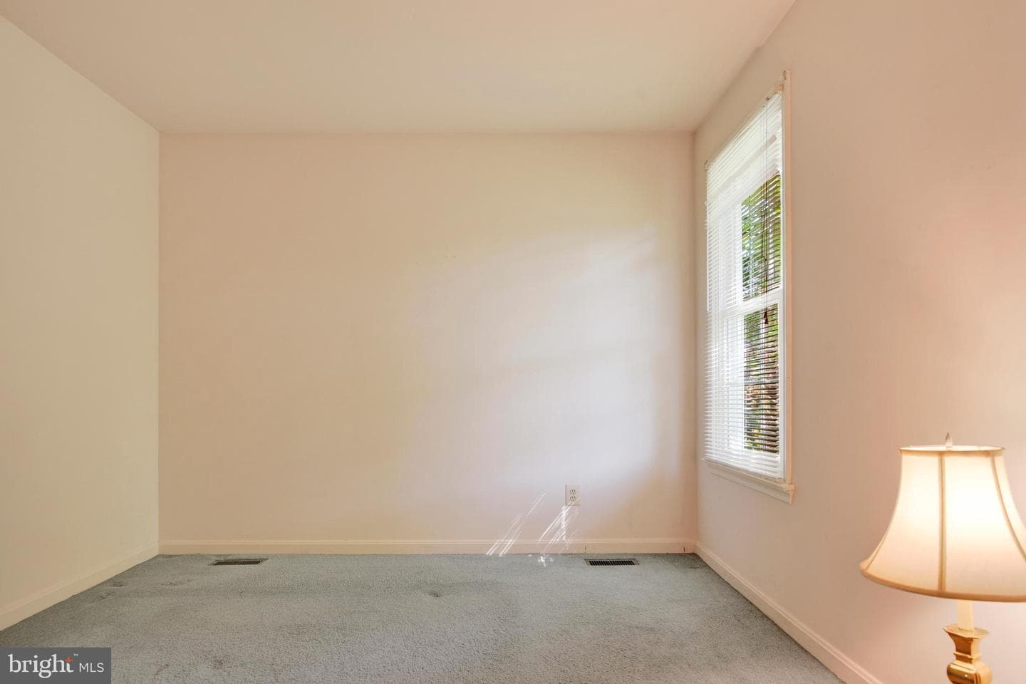1359 Crofton Drive photo 20
