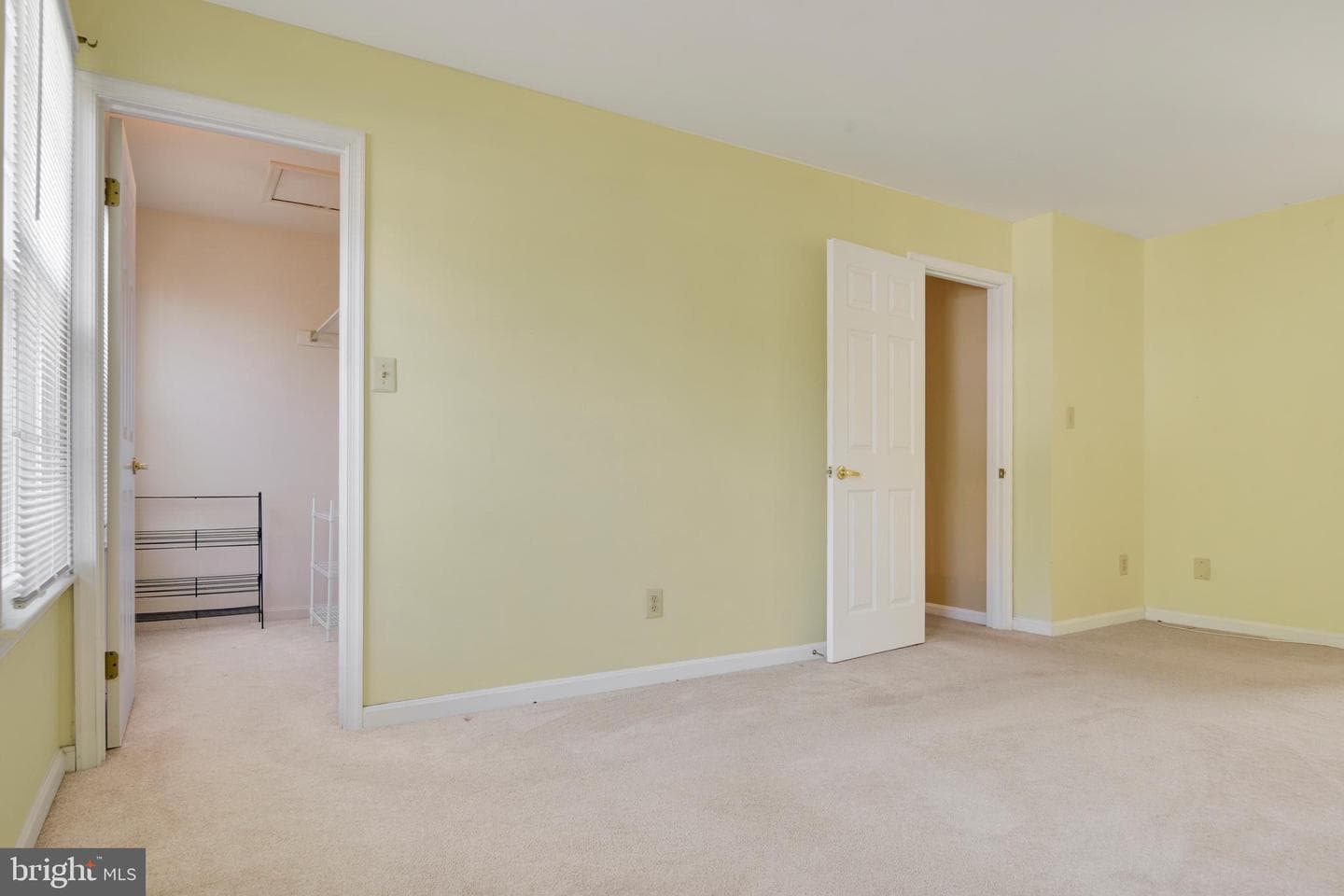 1359 Crofton Drive photo 22