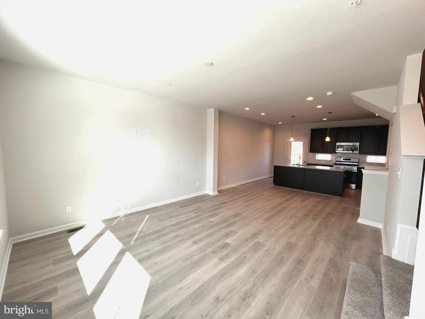 1069 Frizzen Court photo 28