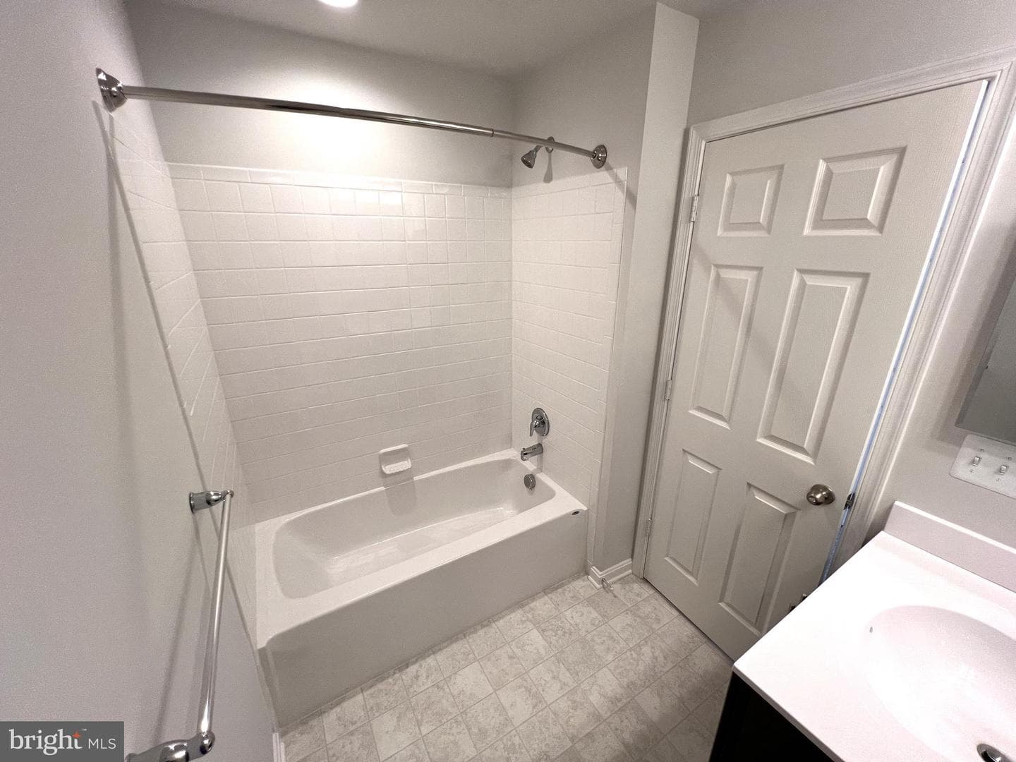 1069 Frizzen Court photo 34