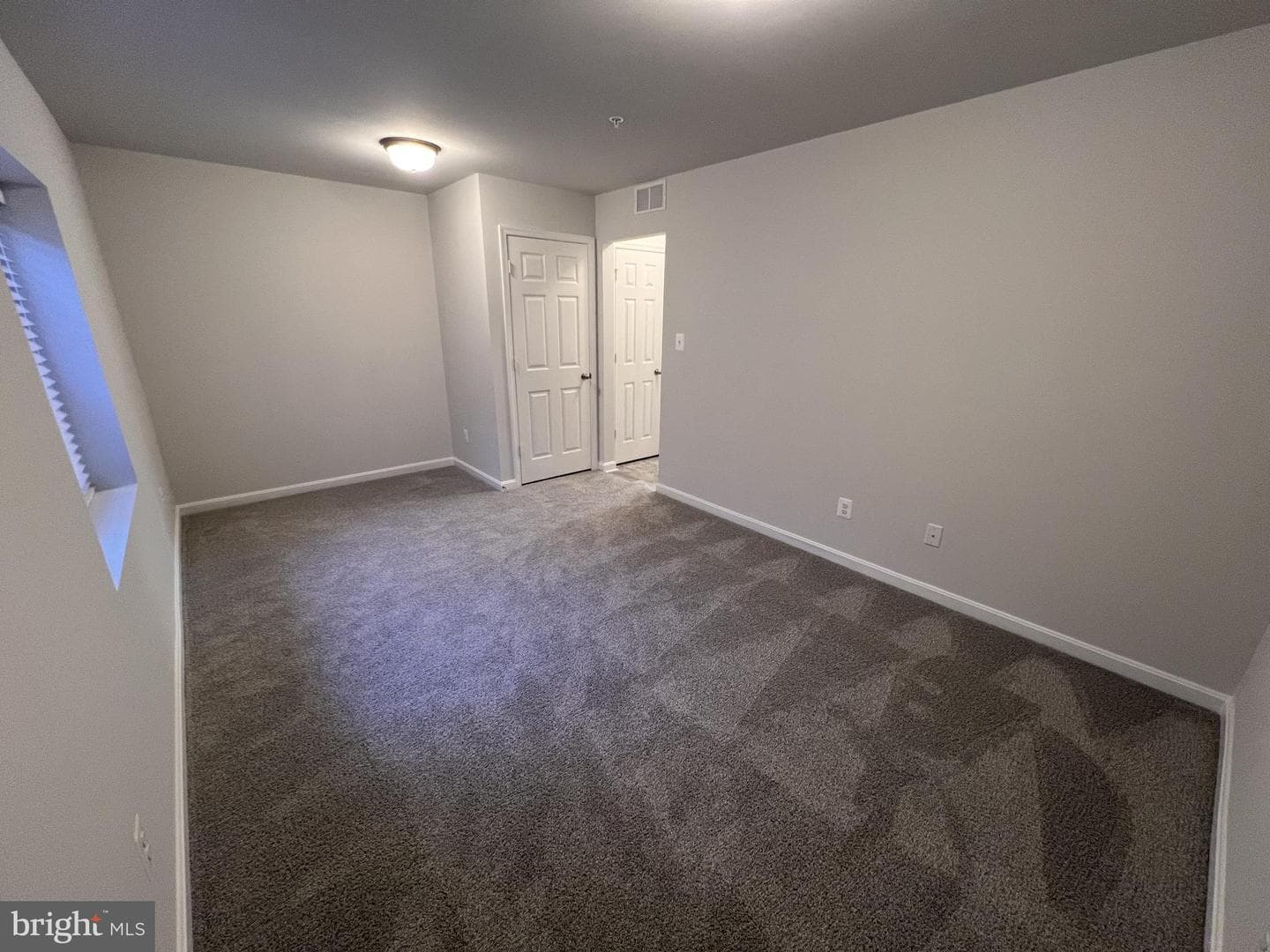 1069 Frizzen Court photo 36