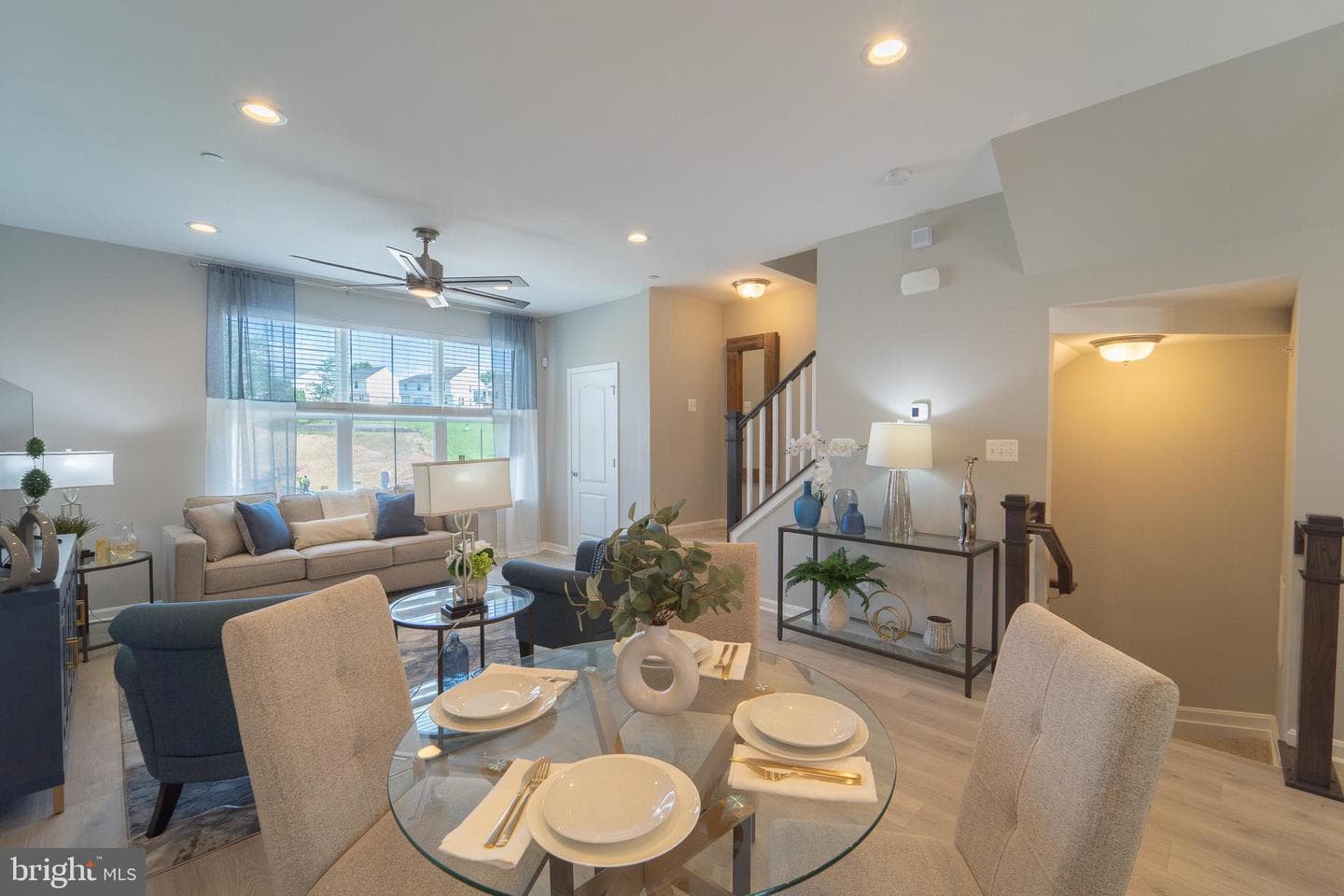 1069 Frizzen Court photo 8