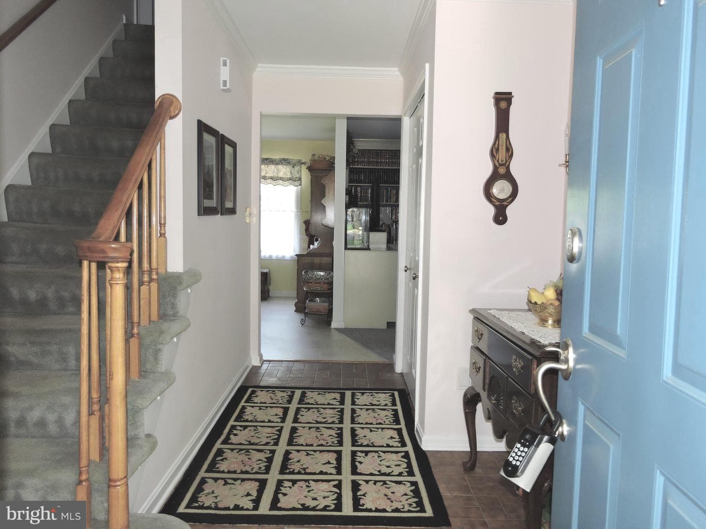 2758 Greene Lane photo 2