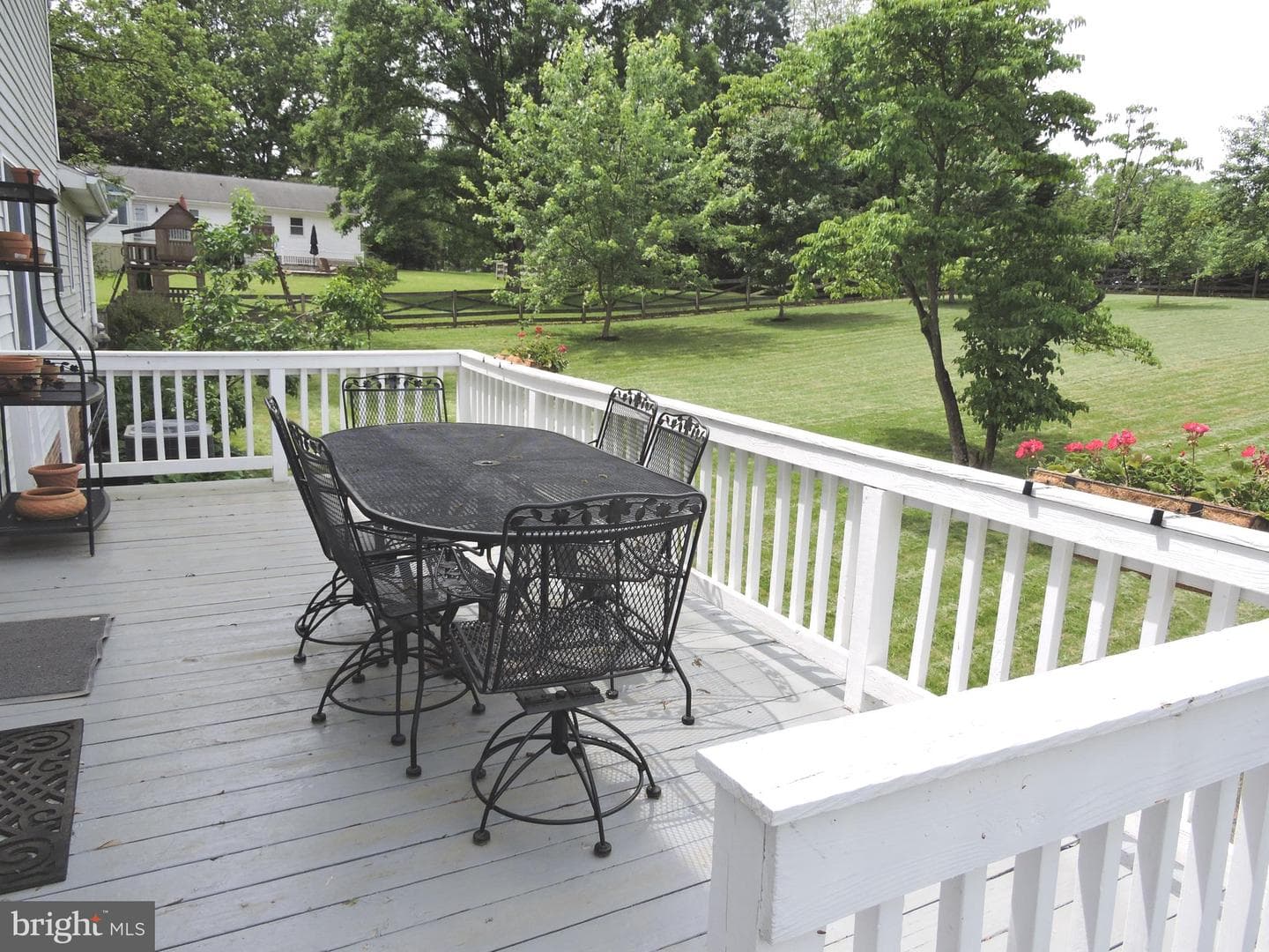 2758 Greene Lane photo 26
