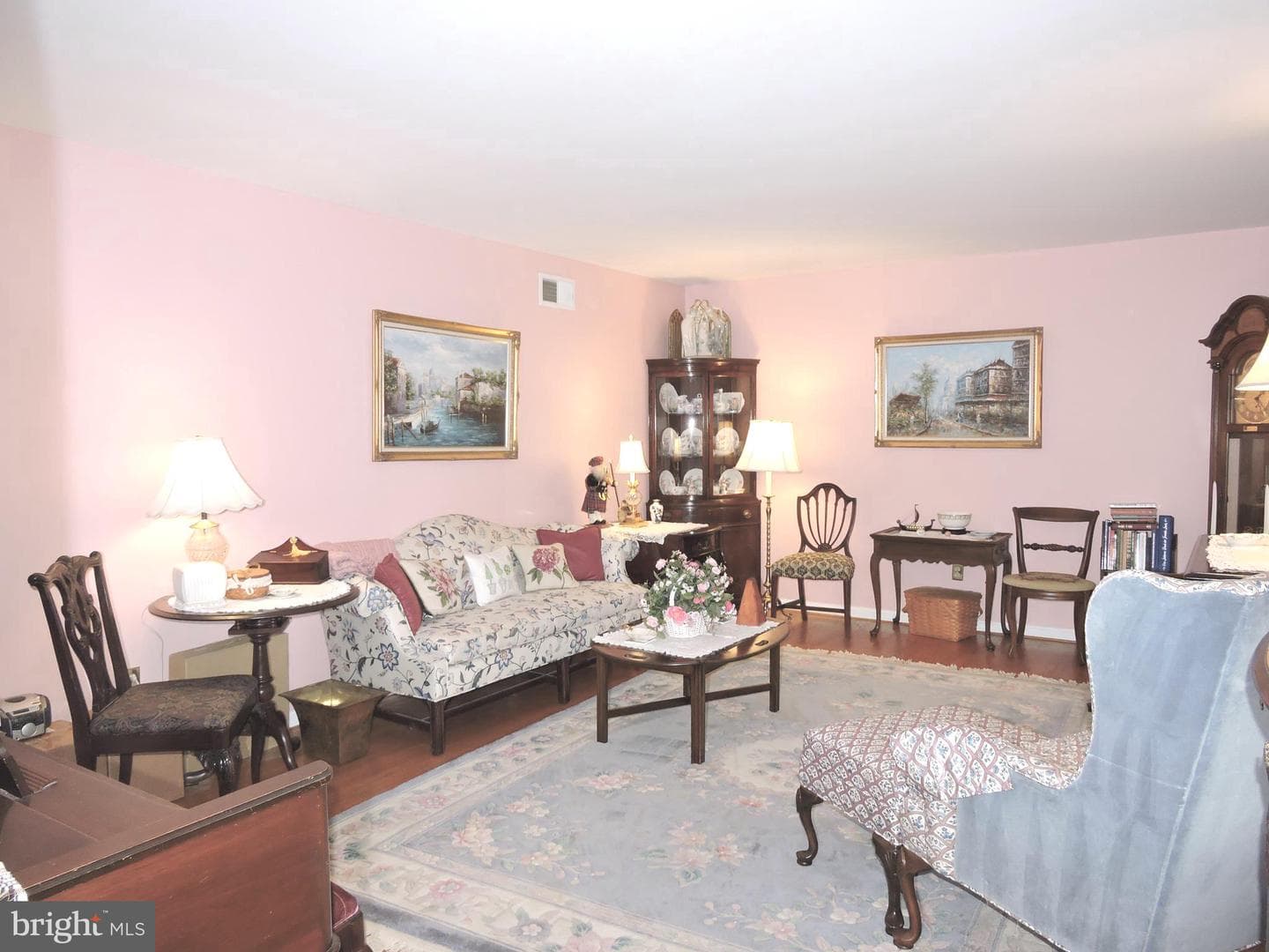 2758 Greene Lane photo 3