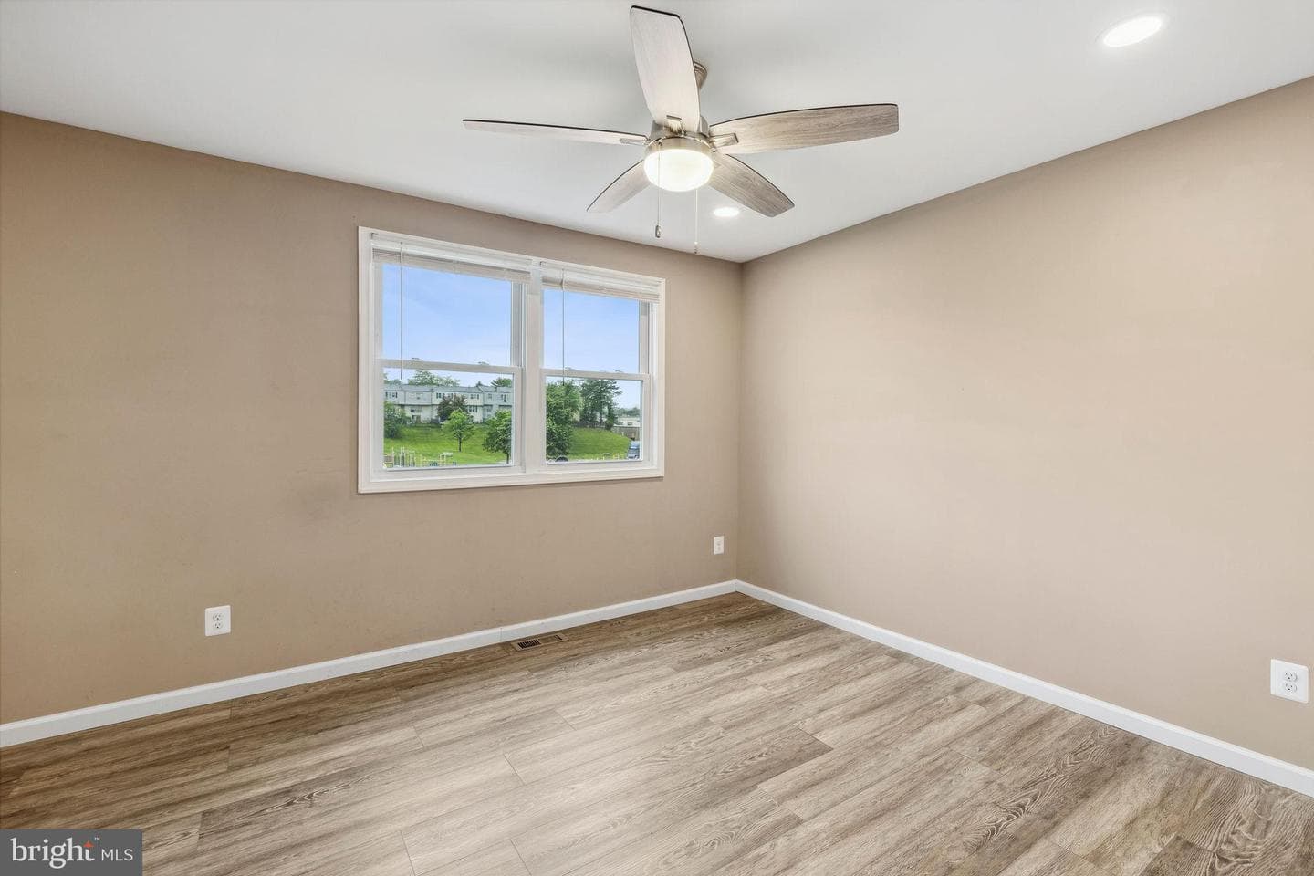 1822 Grempler Way photo 15
