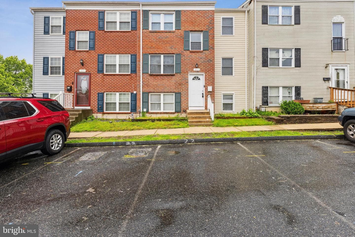 1822 Grempler Way photo 2