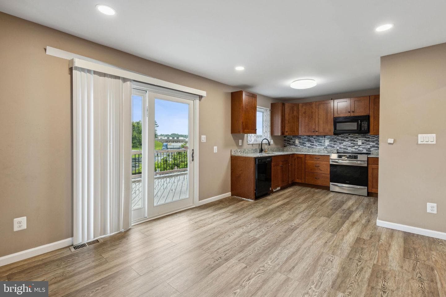 1822 Grempler Way photo 7