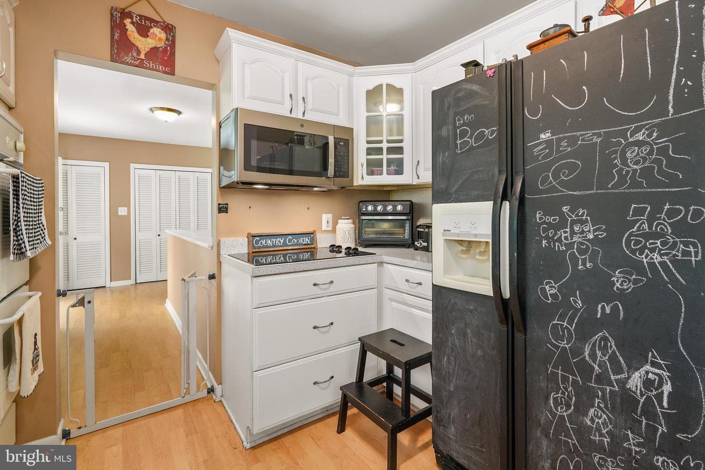 720 Chestnut Hill Road photo 12