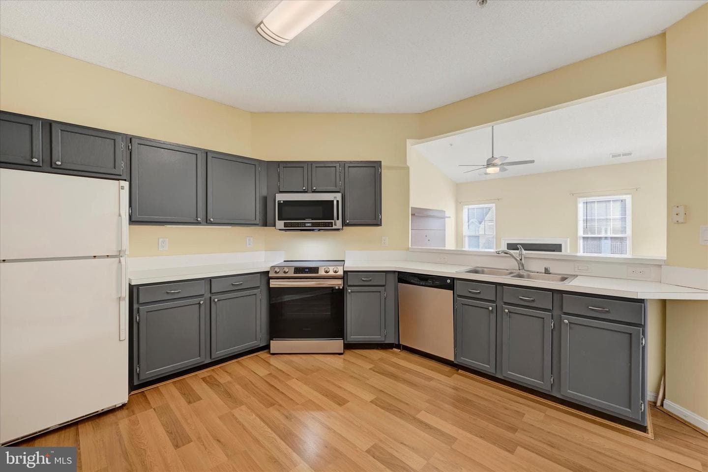 1304 Cranesbill Court #304 photo 20