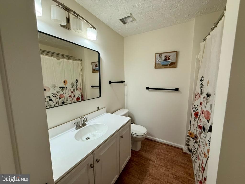 1097 Jeanett Way photo 17