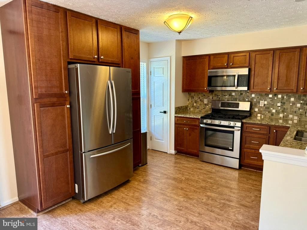 1097 Jeanett Way photo 9