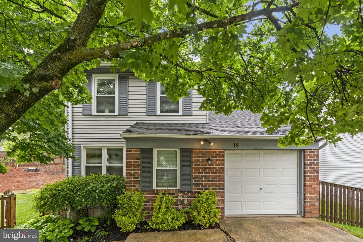 18 Huxley Circle