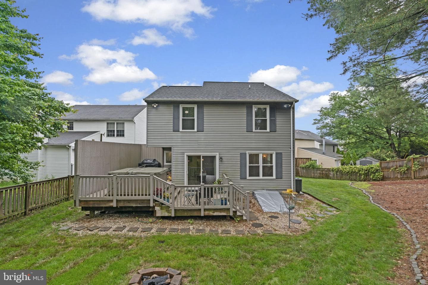 18 Huxley Circle photo 40
