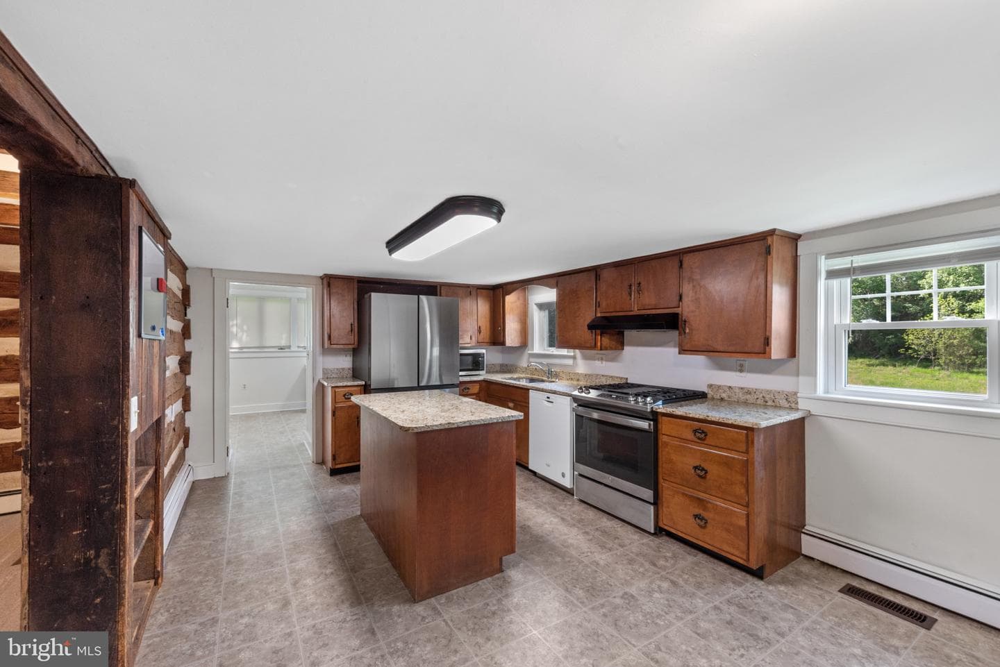 4302 St Clair Bridge photo 11