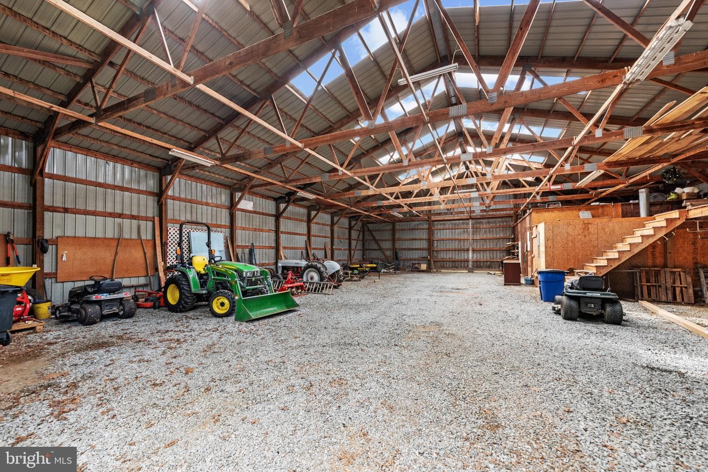 4302 St Clair Bridge photo 35