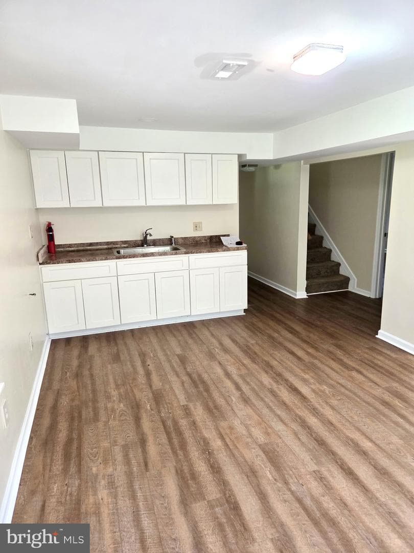 2404 Woodlea Drive photo 13