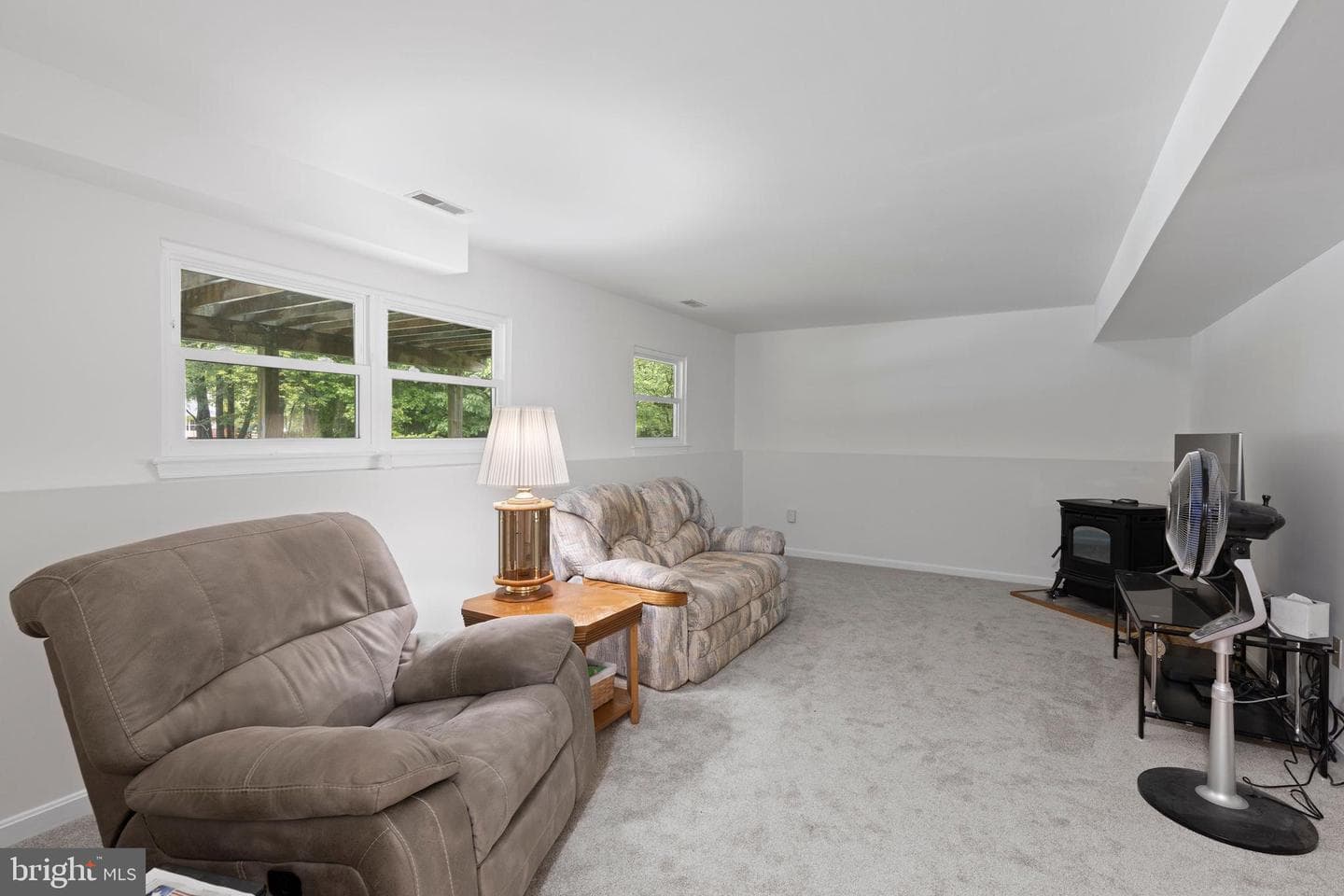 8 Holly Avenue photo 22