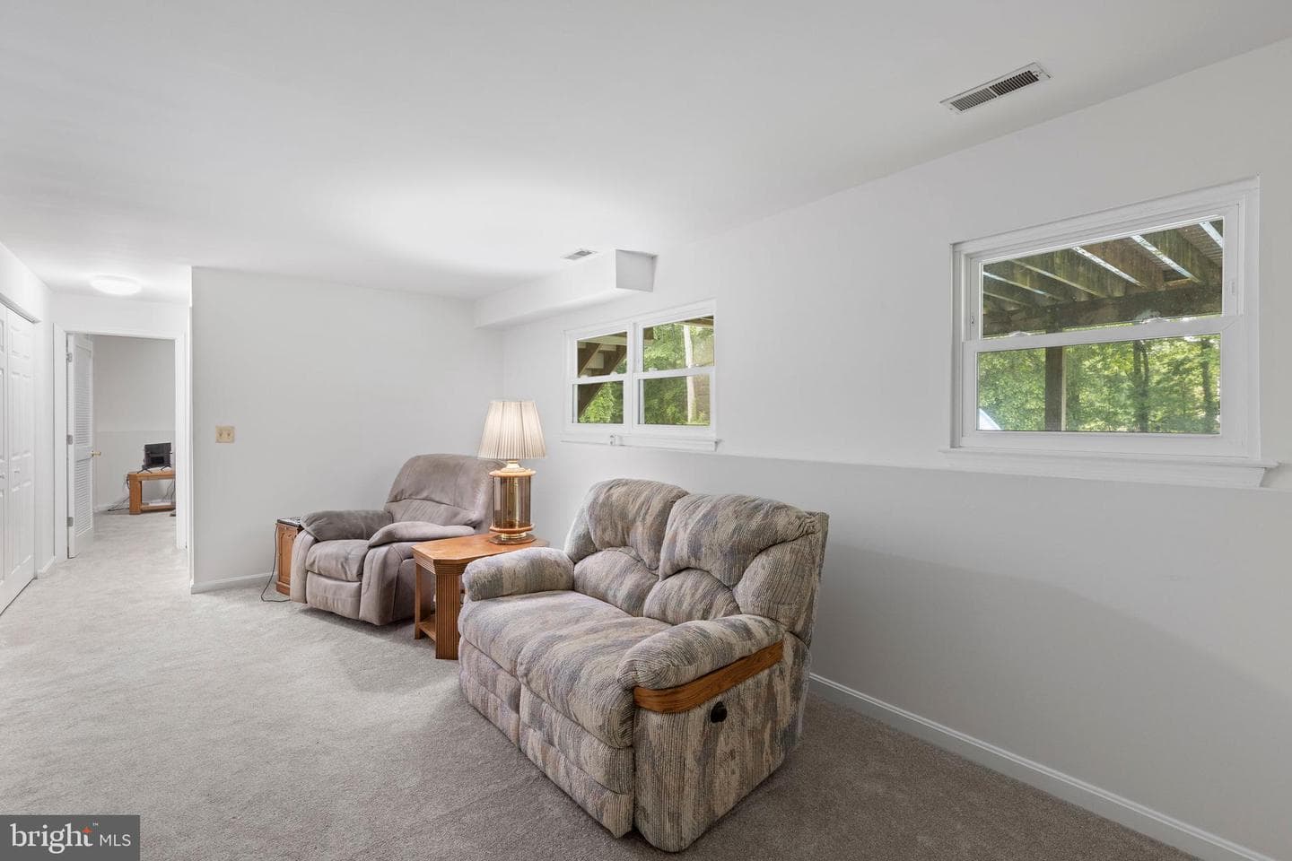 8 Holly Avenue photo 24