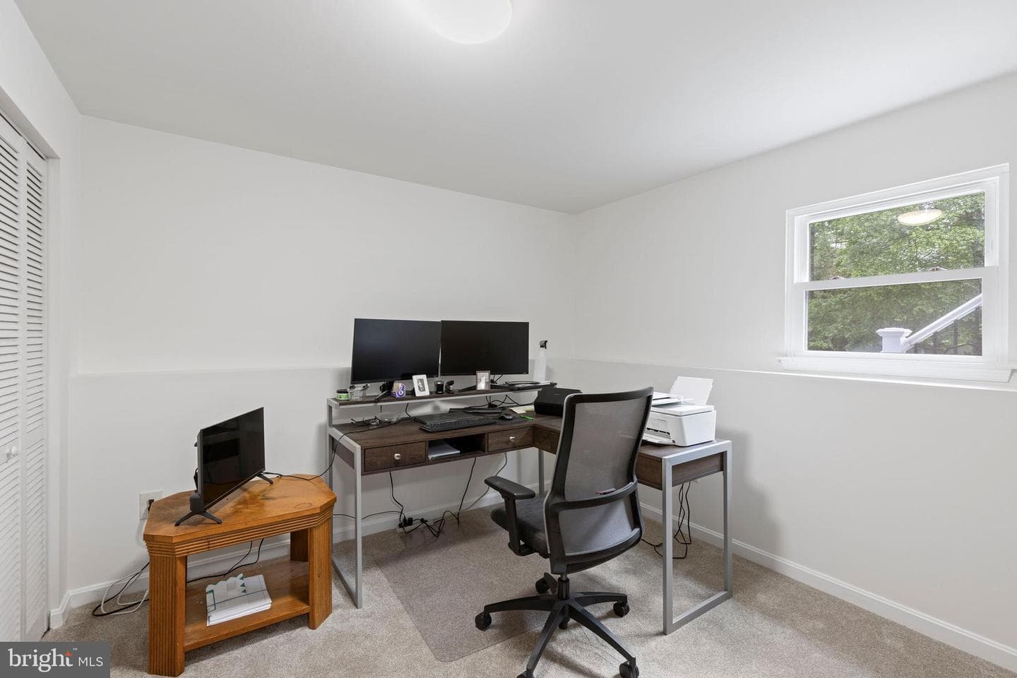8 Holly Avenue photo 25