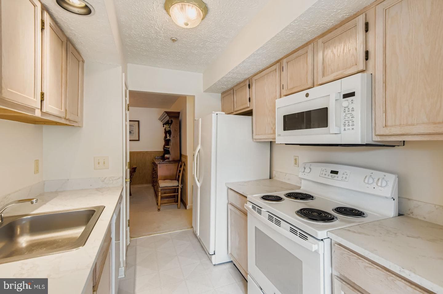 106 Gwen Drive #1m photo 16