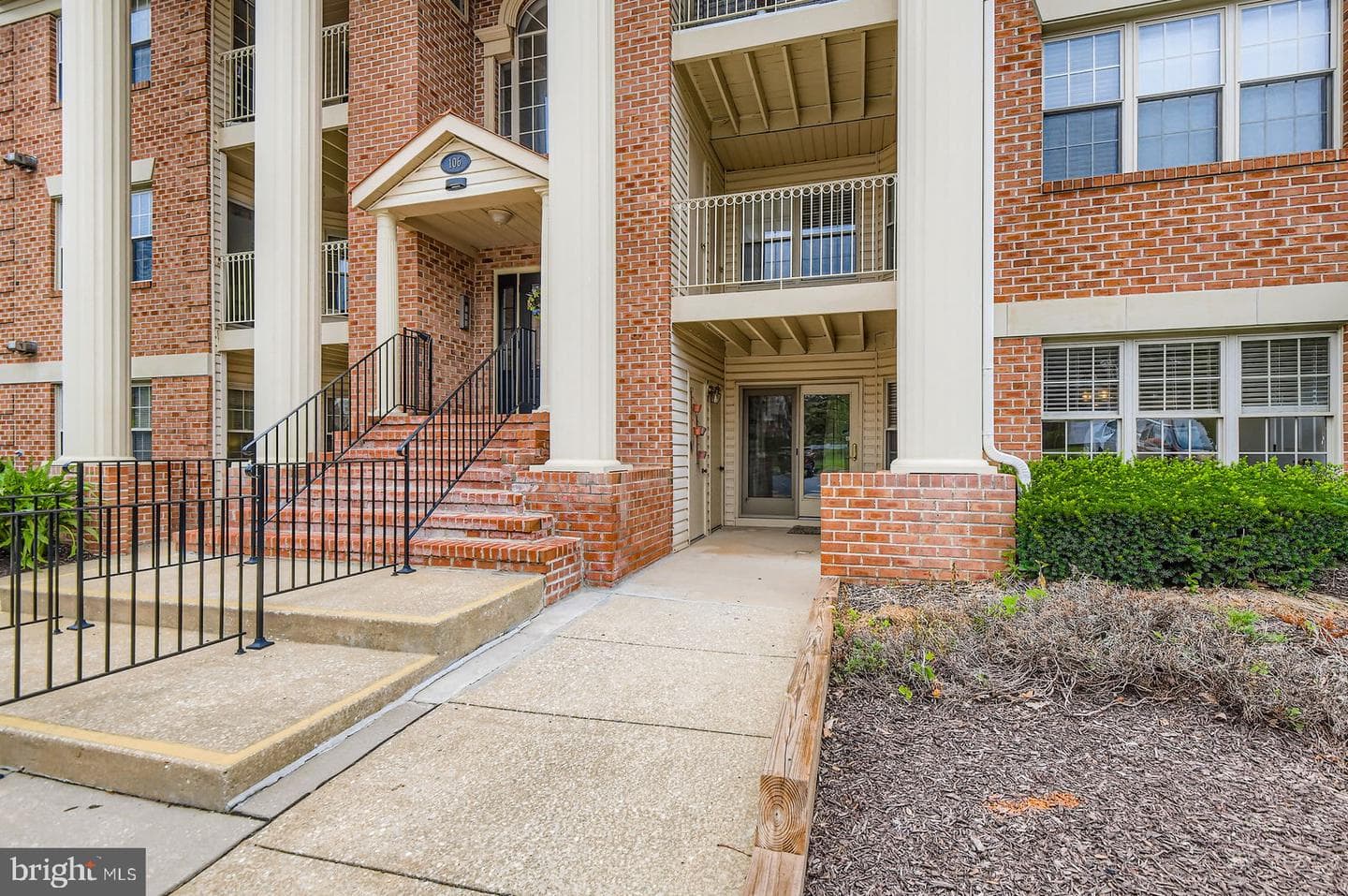 106 Gwen Drive #1m photo 6