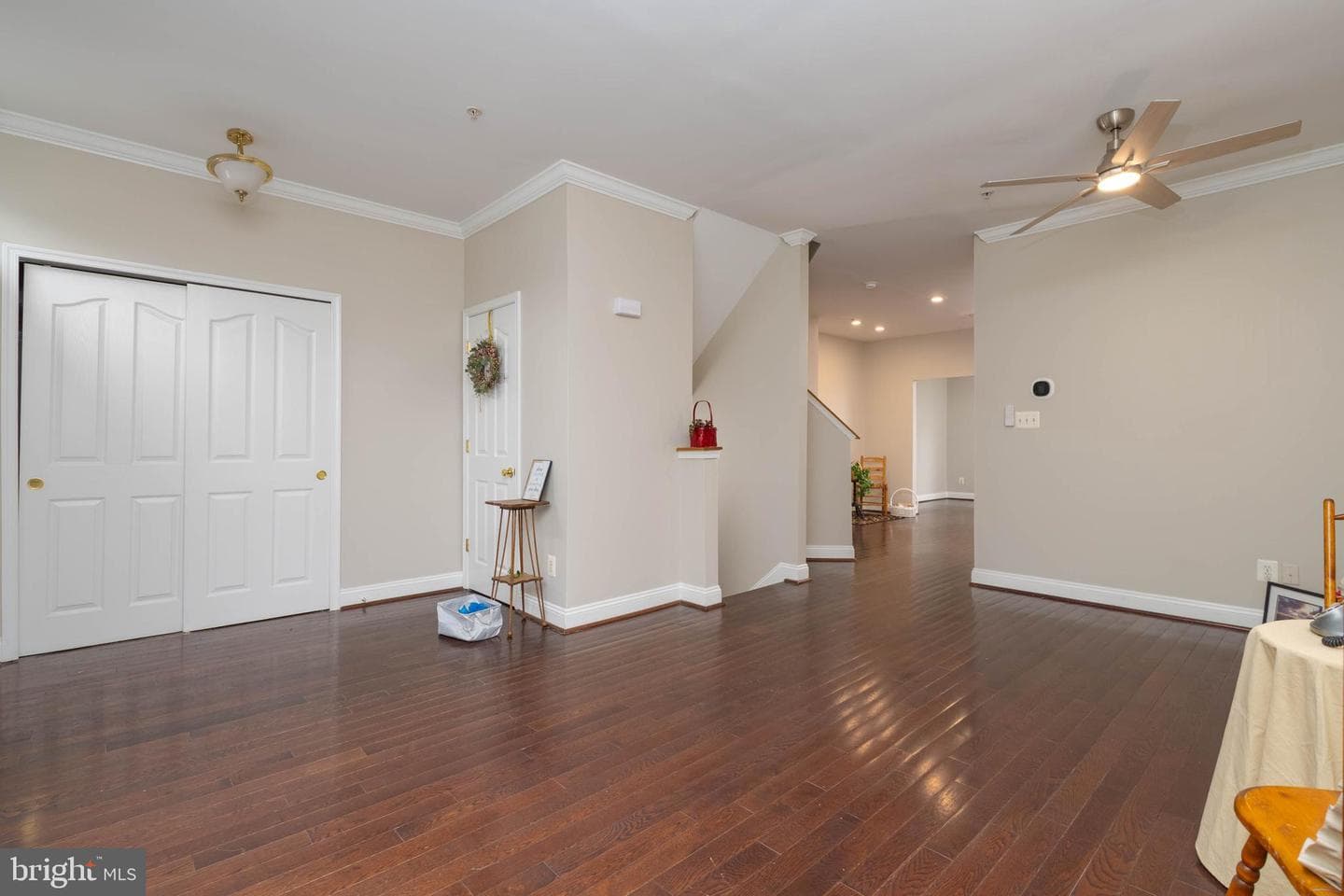 613 Berwick Court photo 3