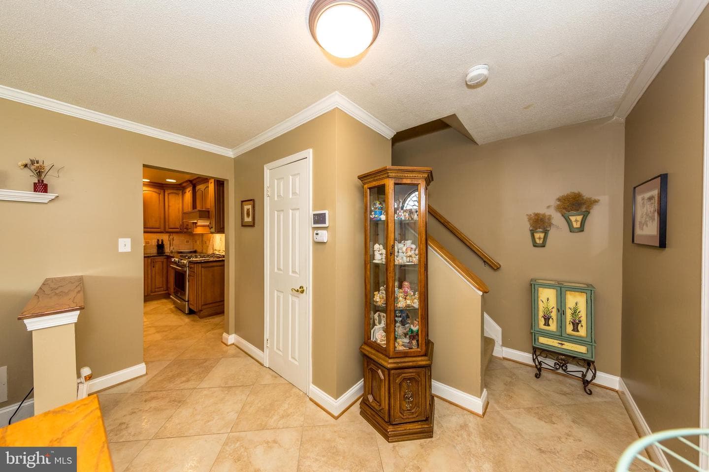 21 Colonial Road photo 24