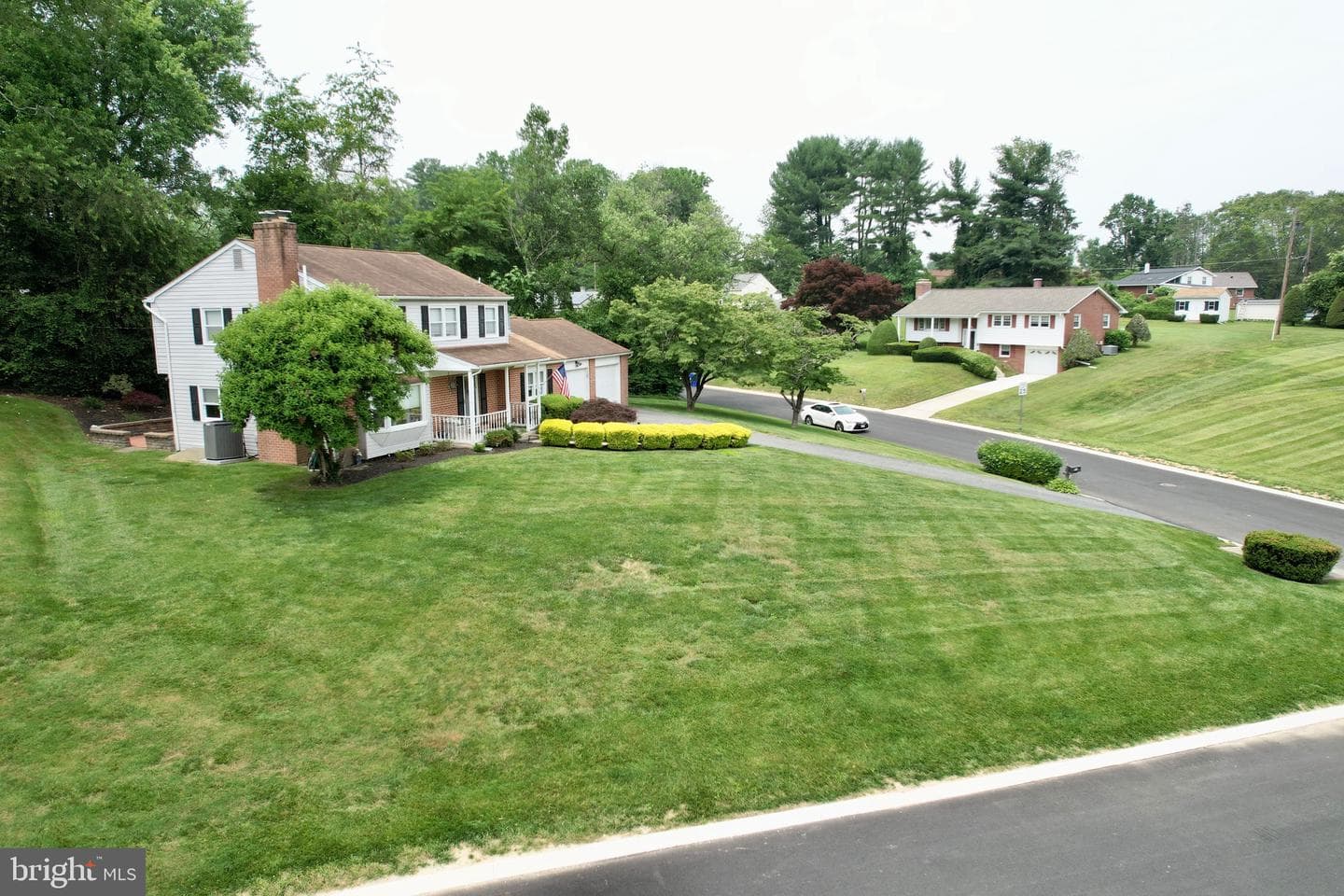 21 Colonial Road photo 39