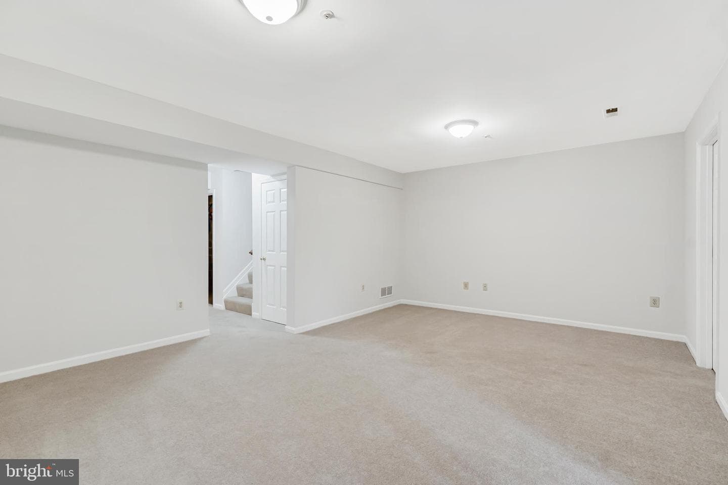 2134 Nicole Way photo 25