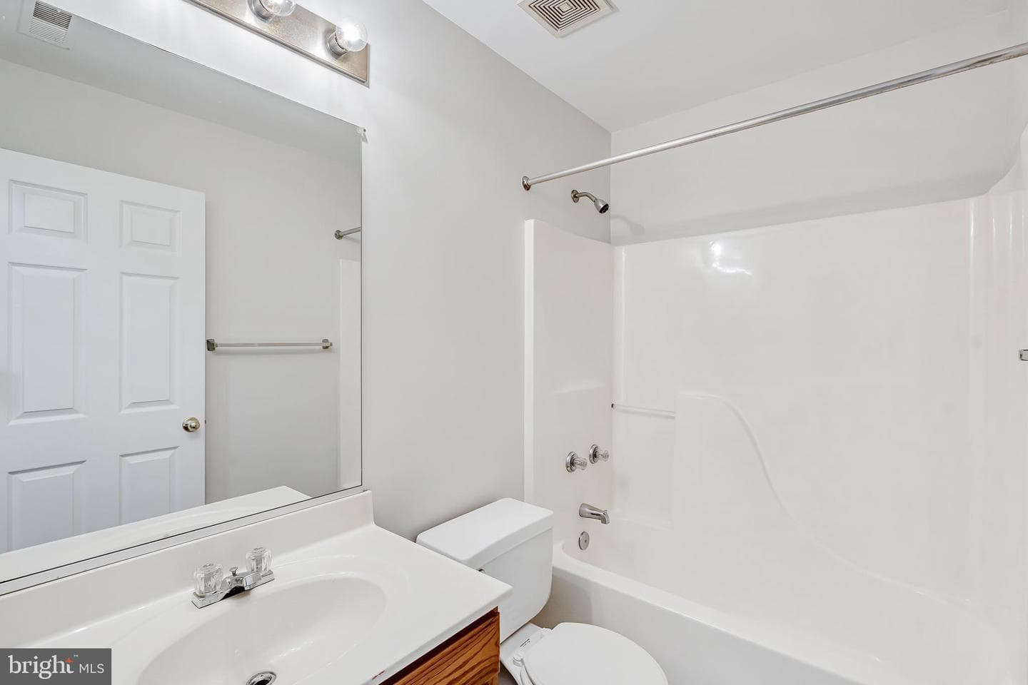 2134 Nicole Way photo 28
