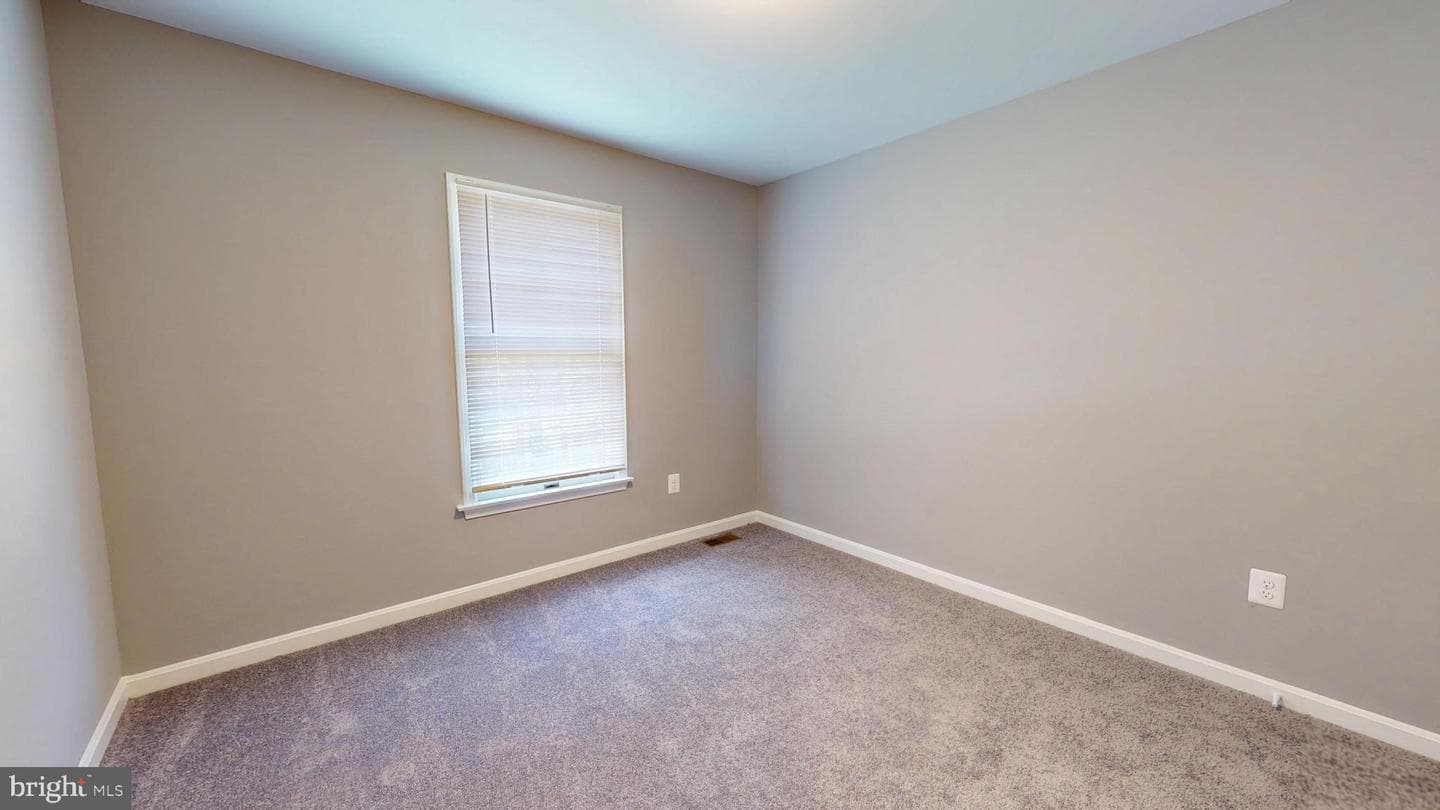 1202 Eugenia Way photo 19