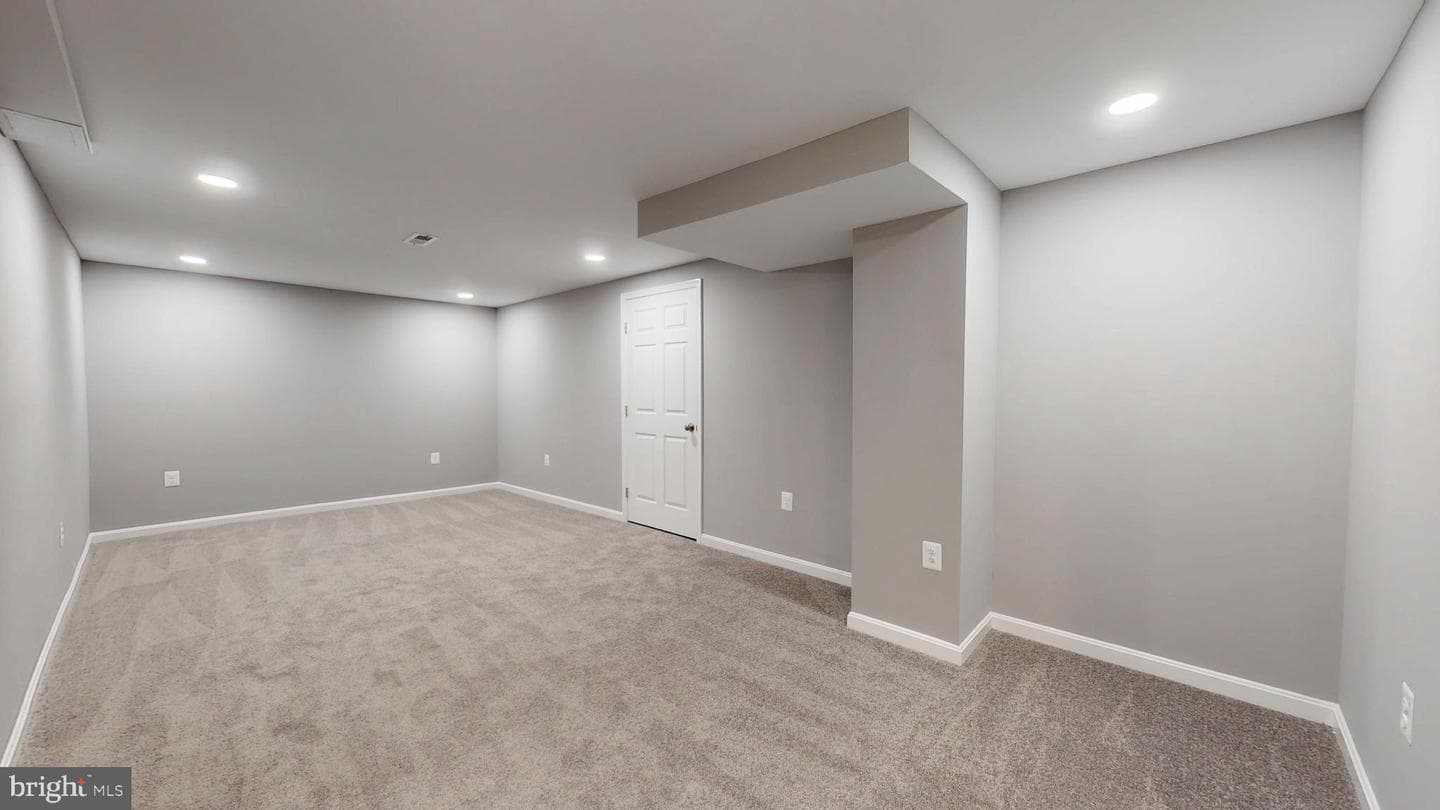 1202 Eugenia Way photo 24