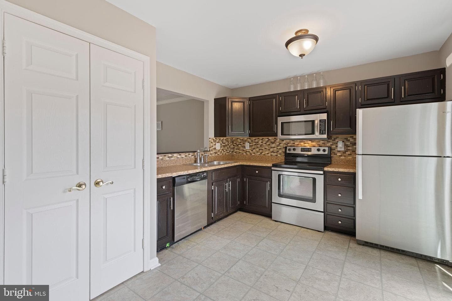 3000 Tipton Way photo 10