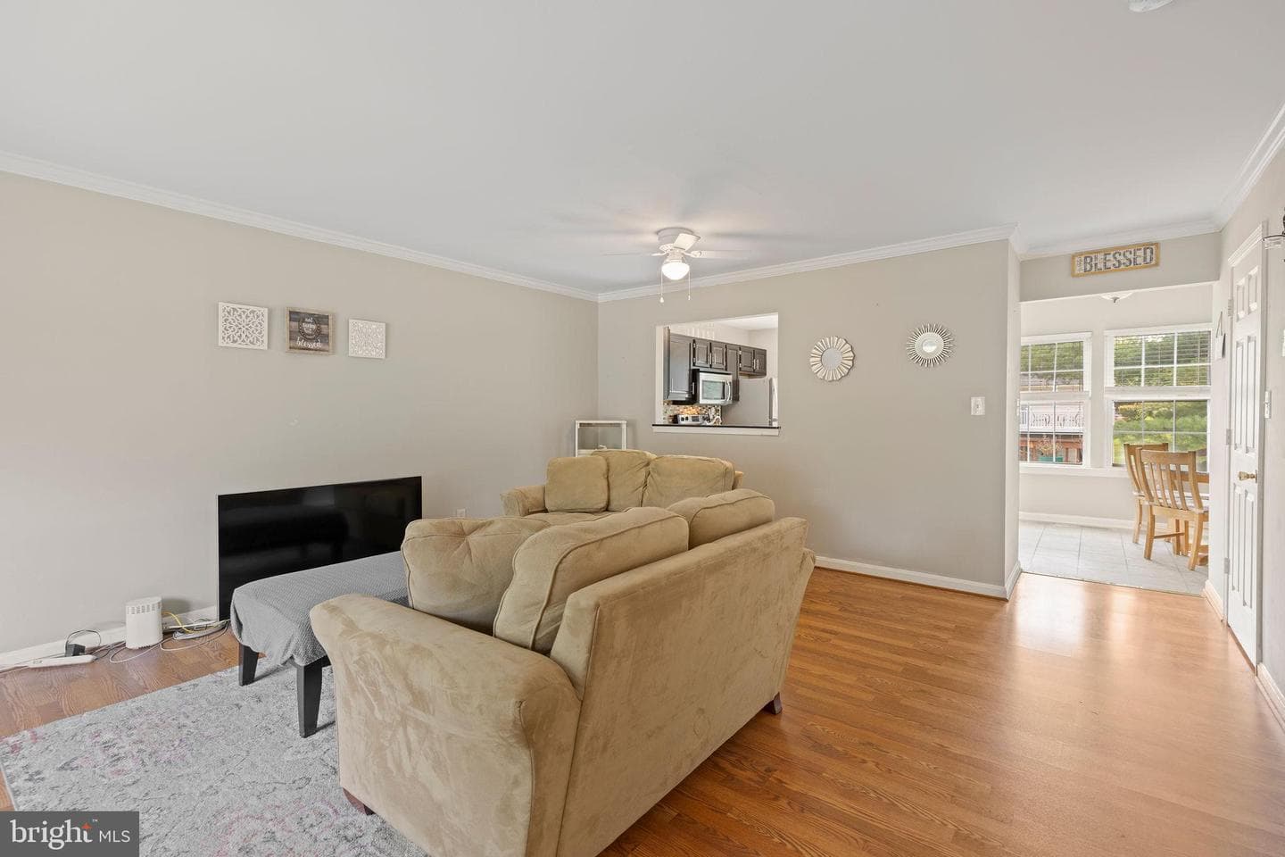 3000 Tipton Way photo 2
