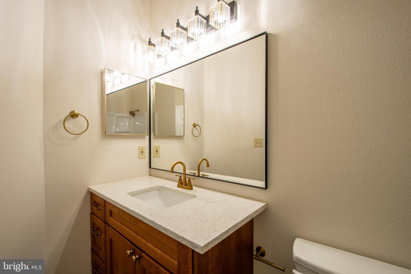 600 Squire Lane #600-3c photo 17