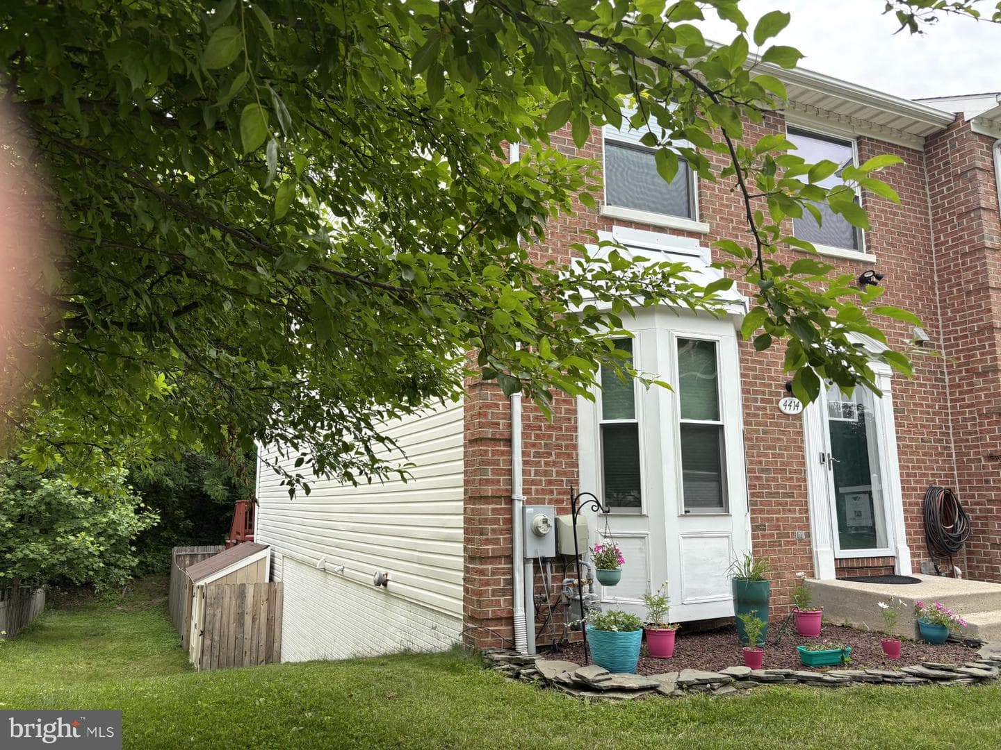 4414 Greenwich Court photo 2