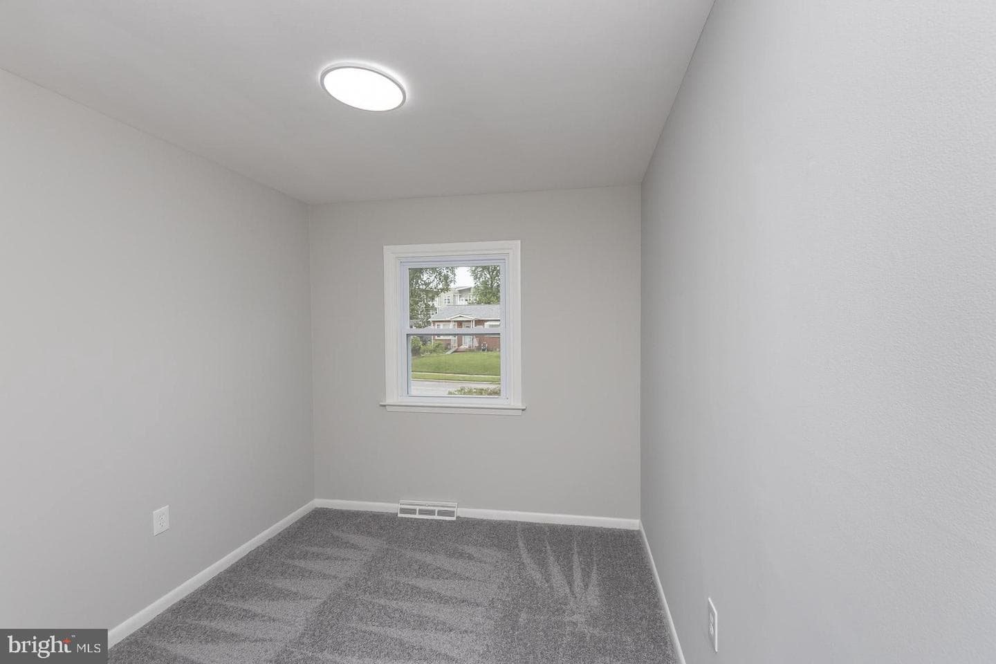 461 Doris Circle photo 26